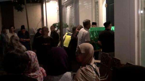Kabar Duka, Diplomat Senior Prof Dr Hasjim Djalal Meninggal Dunia Kabar Duka, Diplomat Senior Prof Dr Hasjim Djalal Meninggal Dunia