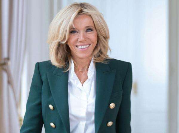 Profil Brigitte Macron, Istri Presiden Prancis yang Viral Setelah Toyor Emmanuel Macron Profil Brigitte Macron, Istri Presiden Prancis yang Viral Setelah Toyor Emmanuel Macron