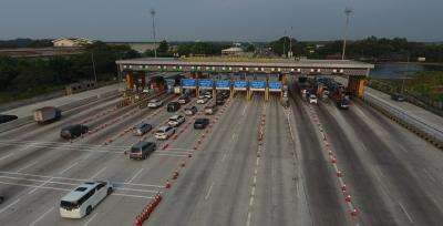 Kerusakan Akses Gerbang Tol Karawang Timur Tak Bisa Diperbaiki, Kok Bisa? Kerusakan Akses Gerbang Tol Karawang Timur Tak Bisa Diperbaiki, Kok Bisa?