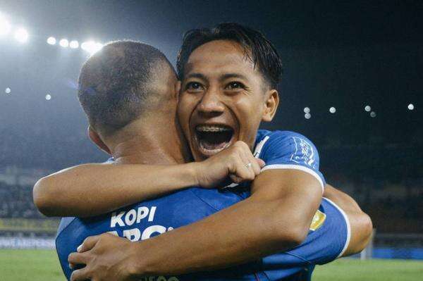 Kapan Persib Bandung Juara Liga 1 2024-2025? Kapan Persib Bandung Juara Liga 1 2024-2025?