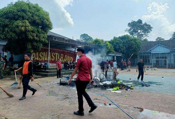 Napi Rusuh di Lapas Narkotika Muara Beliti Diduga Akibat Kesal Sering Dirazia Napi Rusuh di Lapas Narkotika Muara Beliti Diduga Akibat Kesal Sering Dirazia