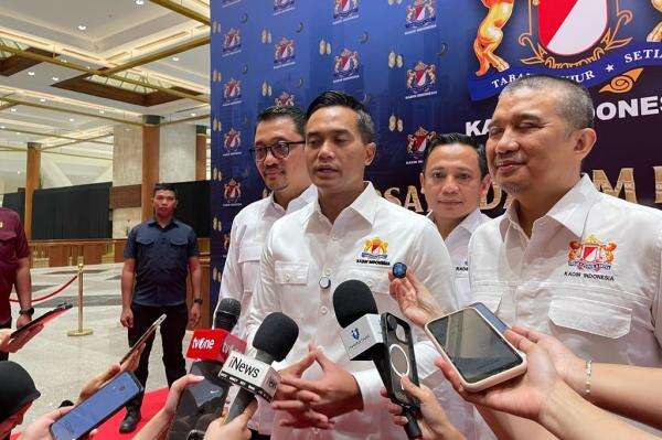 Anindya Bakrie Pimpin Rapat Pengurus Harian Perdana Tahun 2025, Bahas Program Makan Bergizi Gratis hingga 3 Juta Rumah Anindya Bakrie Pimpin Rapat Pengurus Harian Perdana Tahun 2025, Bahas Program Makan Bergizi Gratis hingga 3 Juta Rumah