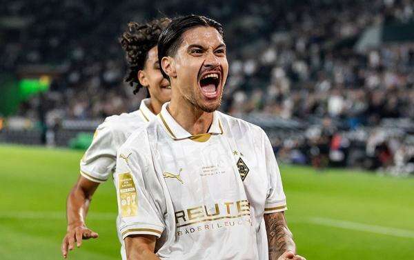 Tampil Perdana, Kevin Diks Langsung Cetak Gol untuk Borussia Monchengladbach!