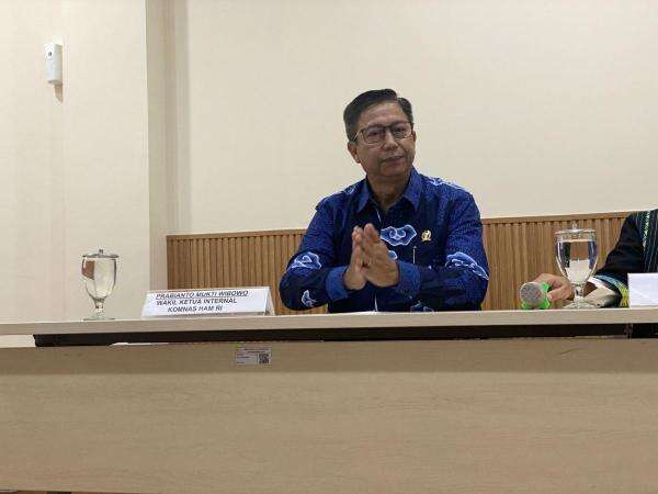 Komnas HAM Punya Tiga Sikap Terkait Penambangan Nikel di Raja Ampat Komnas HAM Punya Tiga Sikap Terkait Penambangan Nikel di Raja Ampat