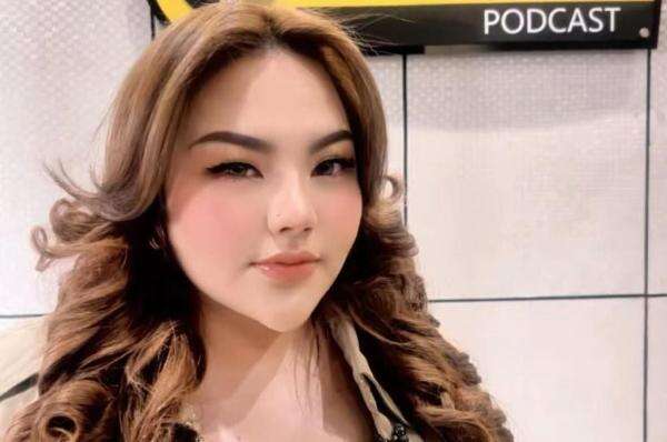 Alasan Lisa Mariana Absen di Pengumuman Hasil Tes DNA Hari Ini