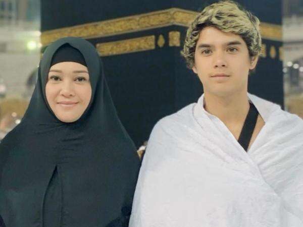 Mengharukan, Pesan Maia Estianty untuk Al Ghazali: Kamu di Hatiku Selamanya Mengharukan, Pesan Maia Estianty untuk Al Ghazali: Kamu di Hatiku Selamanya