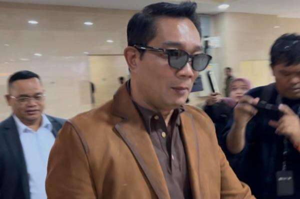 Ridwan Kamil Tak Hadiri Hasil Tes DNA Anak Lisa Mariana, Ini Kata Kuasa Hukum Ridwan Kamil Tak Hadiri Hasil Tes DNA Anak Lisa Mariana, Ini Kata Kuasa Hukum