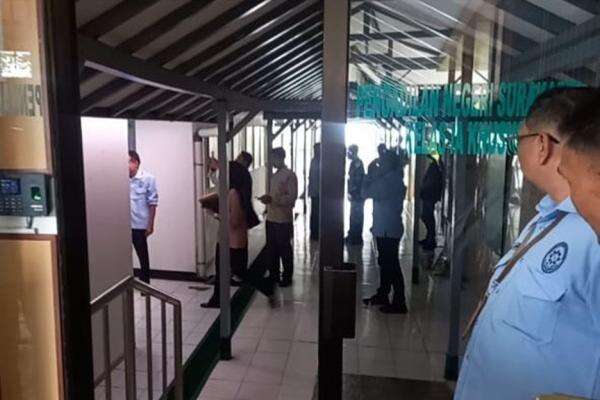 Mediasi Gugatan Ijazah Alot, Tergugat Tolak Tunjukkan Data Sekolah Jokowi Mediasi Gugatan Ijazah Alot, Tergugat Tolak Tunjukkan Data Sekolah Jokowi