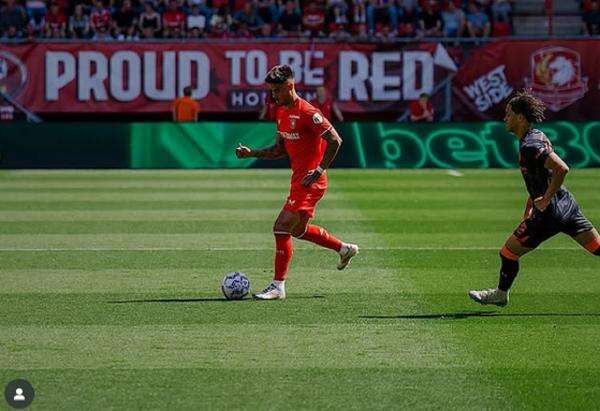Ke Mana Bek Timnas Indonesia Mees Hilgers Berlabuh pada Bursa Transfer Musim Panas 2025?