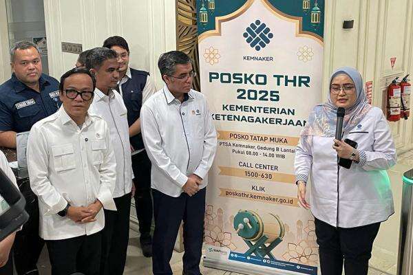 Menaker Resmi Buka Posko THR 2025, Terima Aduan Pekerja Menaker Resmi Buka Posko THR 2025, Terima Aduan Pekerja