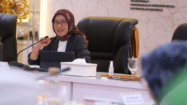 Libur Nataru, Menpan RB Minta Instansi Pemerintah Tetap Layani Masyarakat Libur Nataru, Menpan RB Minta Instansi Pemerintah Tetap Layani Masyarakat
