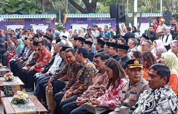 Soal Kehangatan Anies-Ahok, PDIP: Dua Mantan Gubernur Beri Masukan Pramono-Rano
