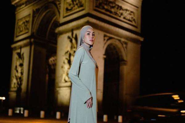 Nikita Mirzani Bersumpah Tak Akan Maafkan Vadel Badjideh Nikita Mirzani Bersumpah Tak Akan Maafkan Vadel Badjideh