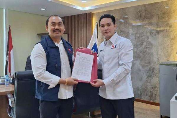 Gunawan Tio Nakhodai Partai Perindo Pontianak, Perkuat Program UMKM dan Bantuan Hukum Gratis Gunawan Tio Nakhodai Partai Perindo Pontianak, Perkuat Program UMKM dan Bantuan Hukum Gratis