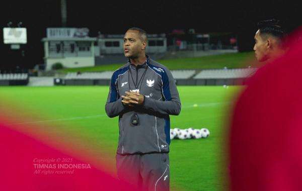 Patrick Kluivert Bahagia, Calon Pemain Timnas Indonesia Gabung Klub Juara Liga 2 Spanyol 2021-2022!