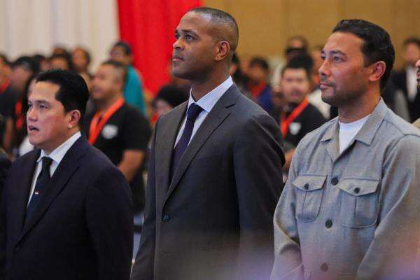Patrick Kluivert Panggil 28 Pemain untuk Laga Timnas Indonesia vs Australia dan Bahrain di Kualifikasi Piala Dunia 2026?