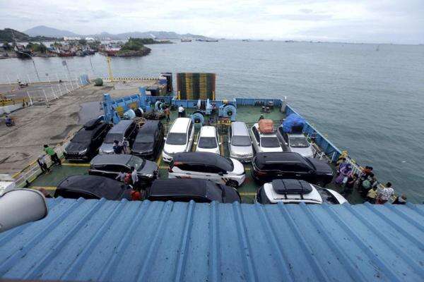 Pengusaha Penyeberangan Keberatan dengan Permintaan Diskon Tarif Pengusaha Penyeberangan Keberatan dengan Permintaan Diskon Tarif