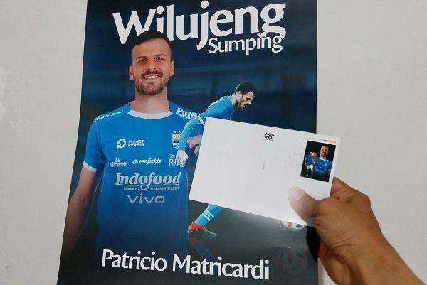 Persib Bandung Umumkan Legiun Asing Terakhir Patricio Matricardi via Kartu Pos