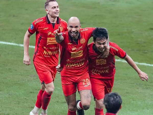 The Jakmania Tuntut Ini ke Persija Jakarta di 2 Laga Terakhir Liga 1 2024-2025 The Jakmania Tuntut Ini ke Persija Jakarta di 2 Laga Terakhir Liga 1 2024-2025