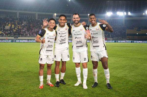 Pemain Persija Belum Dapat Panggilan Timnas Indonesia untuk FIFA Matchday September Pemain Persija Belum Dapat Panggilan Timnas Indonesia untuk FIFA Matchday September