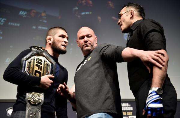Berapa Kisaran Gaji Petarung UFC? Bisa Sampai Miliaran Rupiah Berapa Kisaran Gaji Petarung UFC? Bisa Sampai Miliaran Rupiah