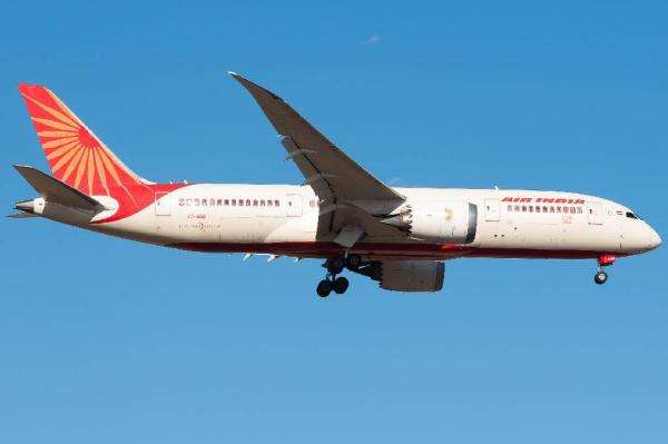 Diancam Bom, Pesawat Air India Mendarat Darurat di Thailand! Diancam Bom, Pesawat Air India Mendarat Darurat di Thailand!