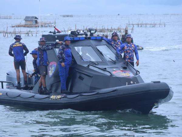 Polair Terjunkan 154 Personel Bongkar Pagar Laut Tangerang
