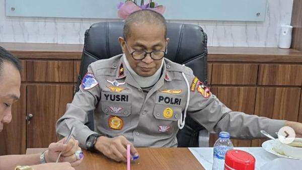 Wafat di RSCM, Brigjen Yusri Yunus Bakal Dimakamkan di TPU Tanah Kusir Pagi Ini Wafat di RSCM, Brigjen Yusri Yunus Bakal Dimakamkan di TPU Tanah Kusir Pagi Ini