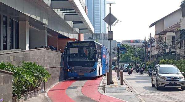 Pramono Resmikan Transport Hub MRT Dukuh Atas, Begini Fasilitasnya Pramono Resmikan Transport Hub MRT Dukuh Atas, Begini Fasilitasnya