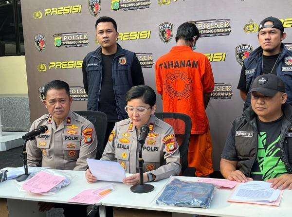 Pria Mabuk yang Bakar Rumah Istri di Pesanggrahan Ditetapkan Jadi Tersangka Pria Mabuk yang Bakar Rumah Istri di Pesanggrahan Ditetapkan Jadi Tersangka