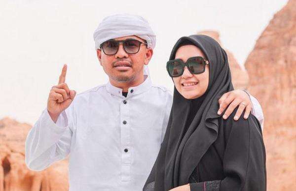 5 Kontroversi Putra Siregar, Terbaru Tersandung Isu Perselingkuhan 5 Kontroversi Putra Siregar, Terbaru Tersandung Isu Perselingkuhan