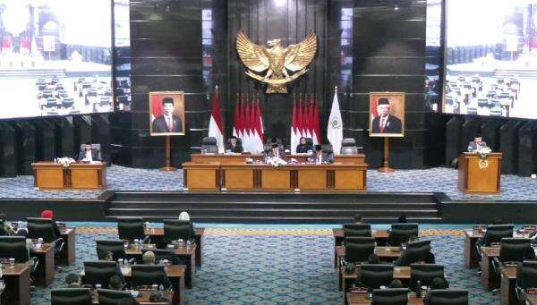 DPRD DKI Gelar Rapat Paripurna Penetapan Gubernur dan Wakil Gubernur Terpilih Besok DPRD DKI Gelar Rapat Paripurna Penetapan Gubernur dan Wakil Gubernur Terpilih Besok