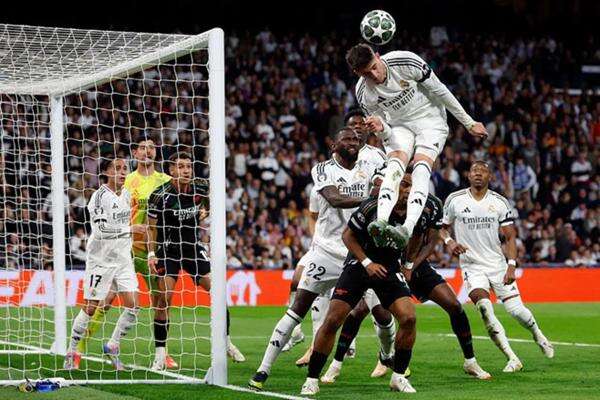 6 Kekalahan Memalukan Real Madrid di Tahun 2025, Nomor 1 Dipermalukan Arsenal di Santiago Bernabeu! 6 Kekalahan Memalukan Real Madrid di Tahun 2025, Nomor 1 Dipermalukan Arsenal di Santiago Bernabeu!