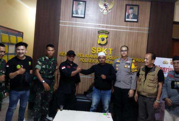 Ricuh Karnaval di Kadudampit Sukabumi, 2 Kelompok Pemuda Saling Serang Gegara Knalpot Brong Ricuh Karnaval di Kadudampit Sukabumi, 2 Kelompok Pemuda Saling Serang Gegara Knalpot Brong