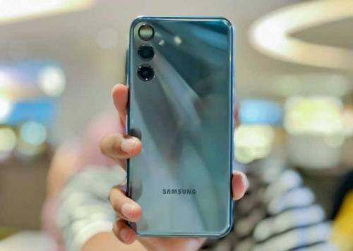 4 Cara Menghapus Sampah Tersembunyi di HP Samsung Agar Tidak Lemot 4 Cara Menghapus Sampah Tersembunyi di HP Samsung Agar Tidak Lemot