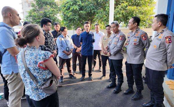 BRI Buktikan Ketangguhan: Raih Laba Rp13,8 Triliun di Tengah Pusaran Ekonomi Dunia BRI Buktikan Ketangguhan: Raih Laba Rp13,8 Triliun di Tengah Pusaran Ekonomi Dunia