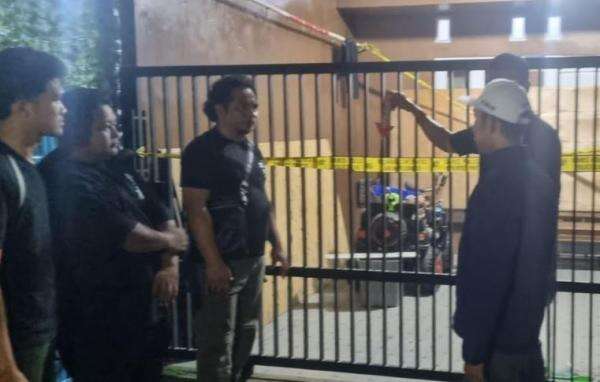 Polisi Ungkap Motif Suami Bunuh Istri Lalu Coba Bunuh Diri di Karawang, Diduga Cemburu Polisi Ungkap Motif Suami Bunuh Istri Lalu Coba Bunuh Diri di Karawang, Diduga Cemburu