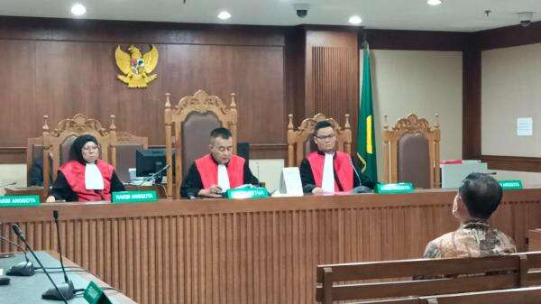 Breaking News! Eks Ketua PN Surabaya Divonis 7 Tahun Penjara Terkait ...