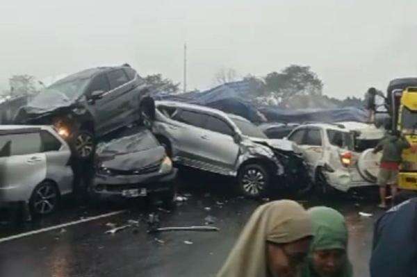 Identitas Korban Tewas Kecelakaan Beruntun Tol Cipularang, Gadis Usia 14 Tahun Identitas Korban Tewas Kecelakaan Beruntun Tol Cipularang, Gadis Usia 14 Tahun