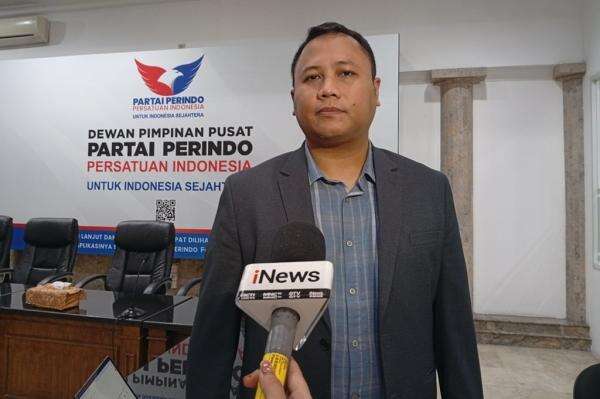 Optimalkan Pendidikan Gratis di Manokwari, Legislator Perindo Yosep Yan  Karmadi Dorong Sosialisasi Maksimal | News+ on RCTI+