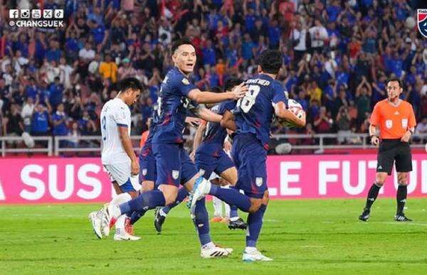 Timnas Thailand Dibantu Wasit untuk Singkirkan Filipina dan Lolos Final Piala AFF 2024, Ini Buktinya? Timnas Thailand Dibantu Wasit untuk Singkirkan Filipina dan Lolos Final Piala AFF 2024, Ini Buktinya?