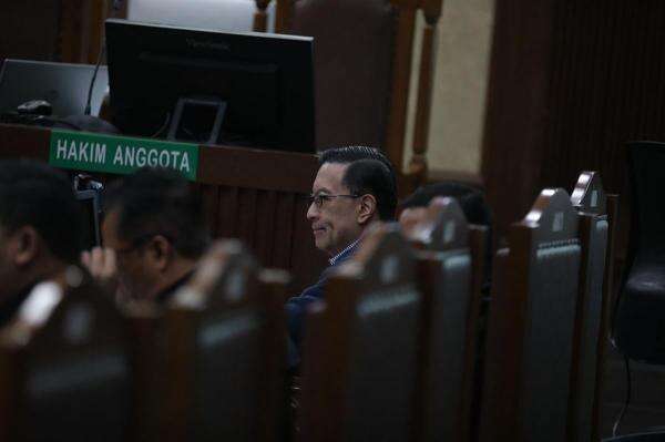 Tom Lembong Demam, Sidang Kasus Impor Gula Ditunda Tom Lembong Demam, Sidang Kasus Impor Gula Ditunda