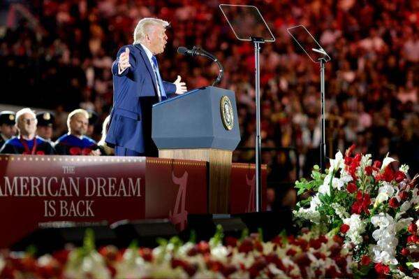 Trump Bantah Ingin Jadi Presiden AS 3 Periode Trump Bantah Ingin Jadi Presiden AS 3 Periode