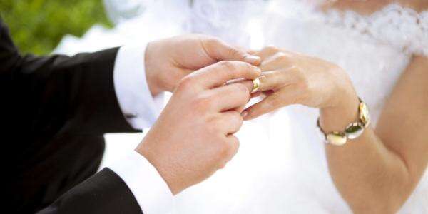 Wanita Ini Batal Nikah karena Tunangannya Pakai Katering Mantan, Netizen: Keren Mbak! Wanita Ini Batal Nikah karena Tunangannya Pakai Katering Mantan, Netizen: Keren Mbak!