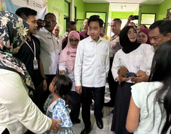 Wapres Gibran Tinjau Program Cek Kesehatan Gratis di Cikarang, Ini Pesannya