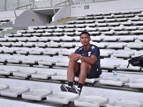 Terungkap! Ini Alasan Gerald Vanenburg Tunjuk Zulkifli Syukur Jadi Asisten Terungkap! Ini Alasan Gerald Vanenburg Tunjuk Zulkifli Syukur Jadi Asisten
