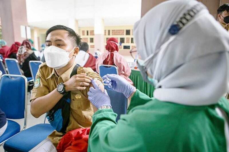 Ribuan Warga Banten Divaksin