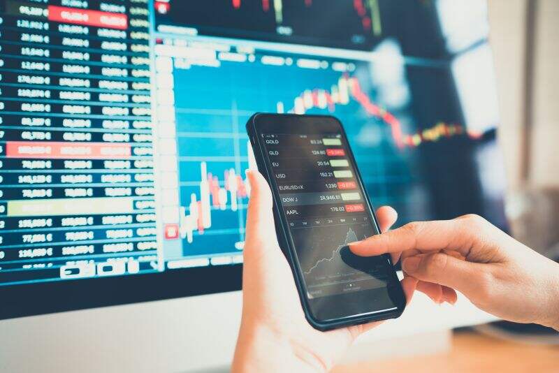 Diprediksi Menguat, IHSG Bergerak pada Level 5.940-6.081