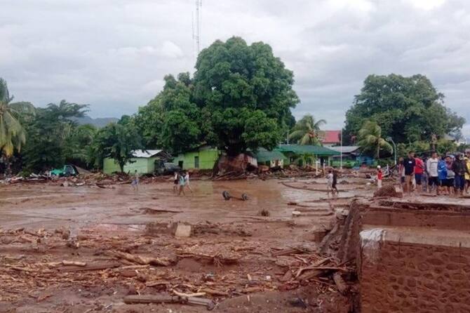 41 Orang Meninggal dan 27 Hilang Akibat Banjir Bandang Flores Timur