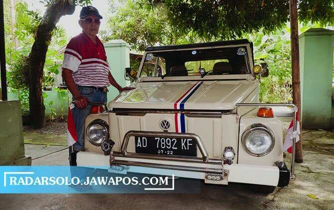 Upaya Sartono Gelindingkan Kembali Mobil Dinas Camat Era Tahun 70an